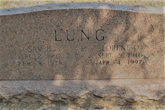 Sam and Lorene Lung headstone