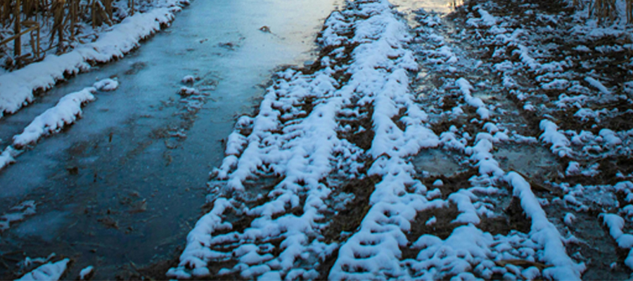 A photo of an icy road