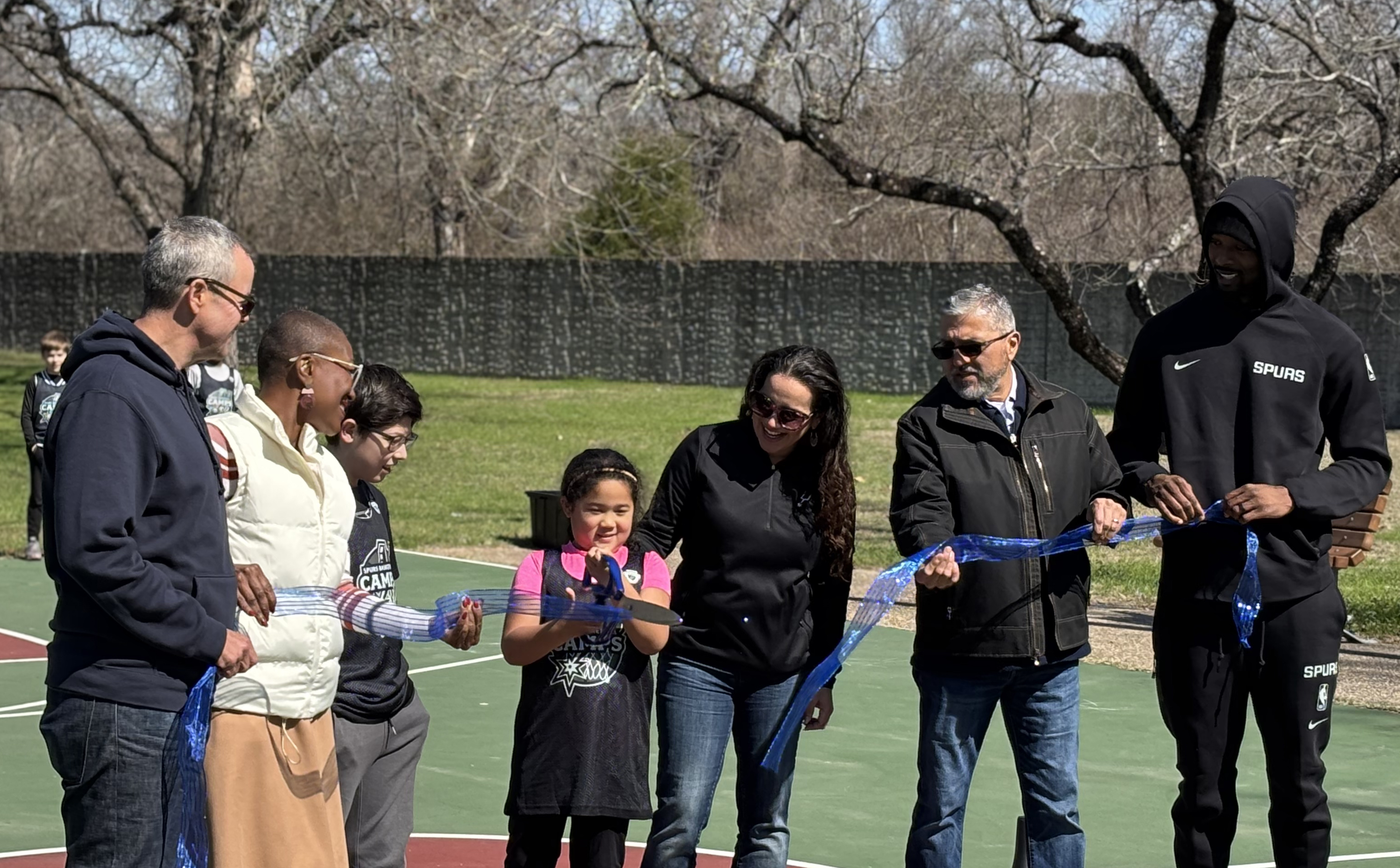 Davis-White Ribbon Cutting