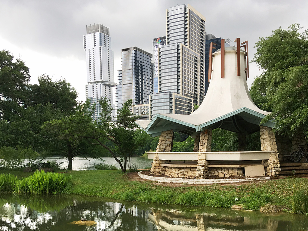 Fannie Davis Gazebo at Vic Mathias Shores, Town Lake Metropolitan Park