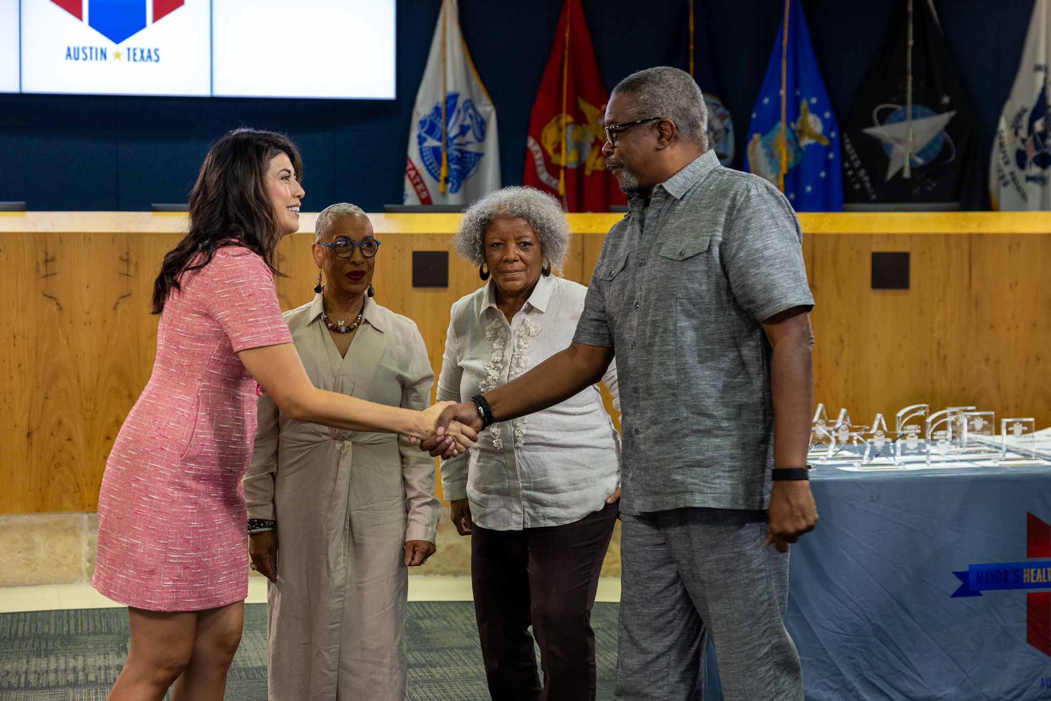 Austin Mayor Pro Tem Vanessa Fuentes presents an award on behalf of Mayor’s Health & Well-Being Council.