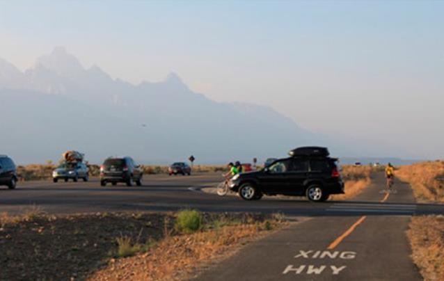 A SHARED USE PATH ALONG THE UNDIVIDED HIGHWAY 89 IN GRAND TETON PARK (PHOTO COURTESY OF U.S. DOT).
