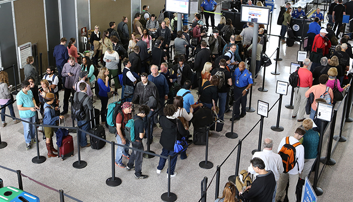 airport customs line